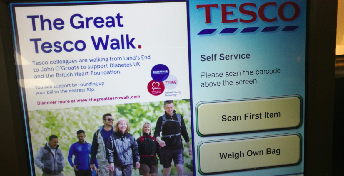 Collect 1 extra Clubcard point for every £4 you spend using the Tesco Pay+ app lottyearns